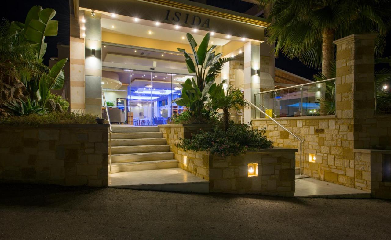 Isida Hotel Agia Marina Exterior photo